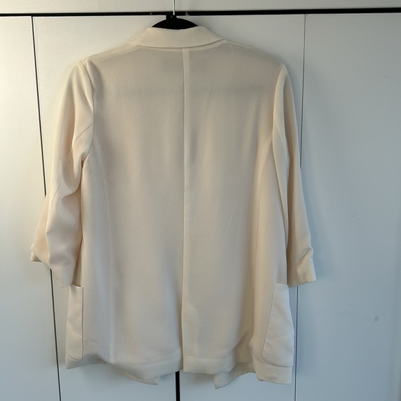 Zara Loose-Fit blazer - Picture 4 of 5